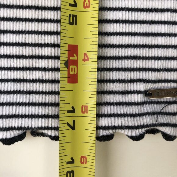 Hollister Must Have Collection Baby Tee White W/black Stripes Size Small - Picture 8 of 16